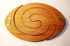 2 Topf-Untersetzer-Set aus Holz, Kaikoura New Zealand, mit Perlmutt-Einlage