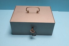  ALTE  GELDKASSETTE  UM 1960