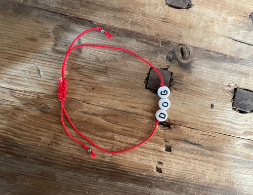 Armband mit schiebeknoten - mit,