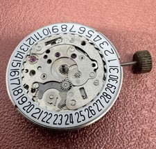 PUW 1561 NOS Uhrwerk