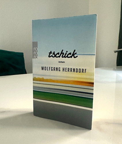 Rororo tschick wolfgang - –,
