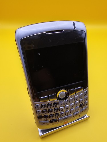 Blackberry 8320