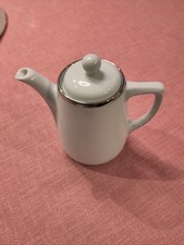 Kaffeekanne Walküre Bayreuth Weiss Platin mit Deckel Porzellan