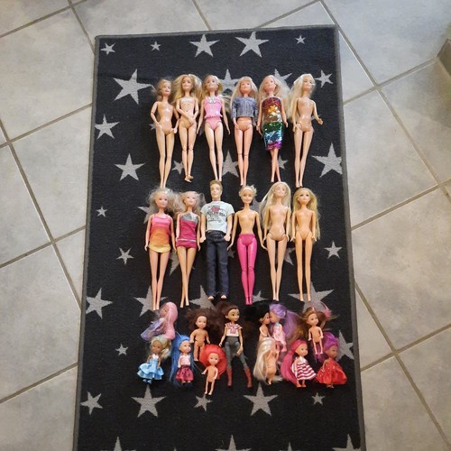 Sammlung mit puppen - mit, barbie