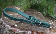 Grünes Fettlederhalsband m