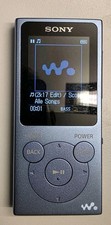 Sony NW-E394 MP3 Digital Music Player 8GB  Blau