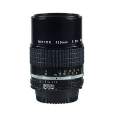 Nikon 135/2.8 AIS MF Objektiv