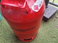 11 Kg Gasflasche Von Drachengas Im Leeren Zustand. kostet leer 57 €