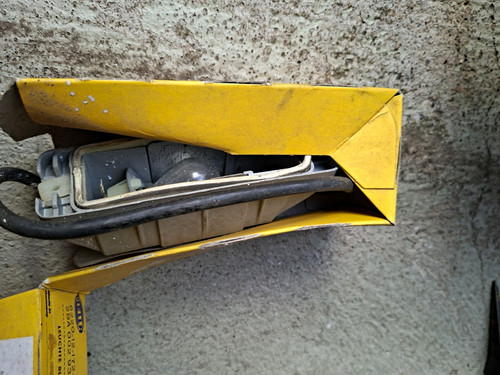 Hella leuchte gelb 6220 - leuchte,