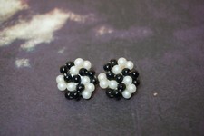 Modeschmuck Ohrclip 60er Jahre Clips Ohrringe in schwarz/weiß gedrehte Stränge