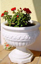 Großer Pflanzkübel aus Beton, antik, vintage, mediterran, rund