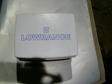 Lowrance Fichfinder X 125 mit Sonnenschutz Funktionstüchtig