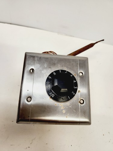 THERMOSTAT