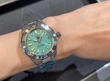 TAG Heuer Aquaracer Professional 200 Solargraph