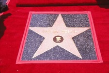 Dia Raquel Welch Star Walk of Fame 1996 KB-format Fotograf P14-27-5-1