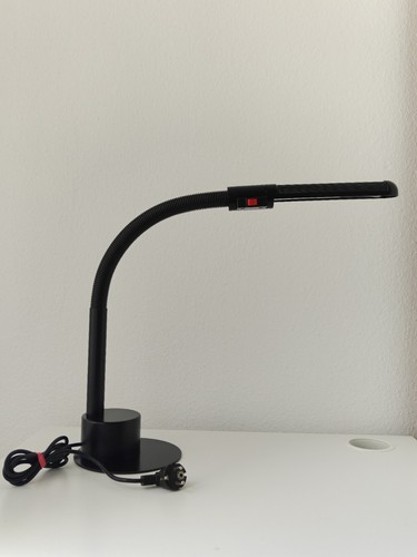 Vintage hillebrand design - |,
