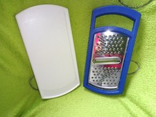 Tupperware Reibe Hobel Metall