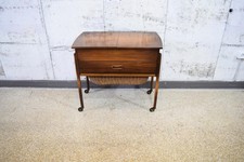 50er 60er Jahre Nähkasten, Utensilo, Kommode.