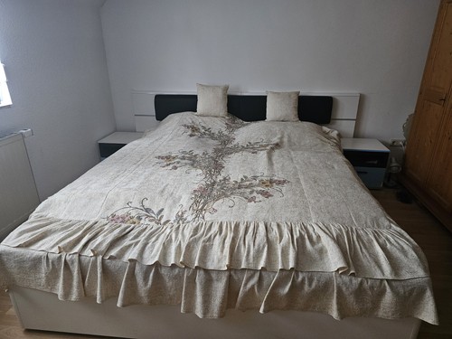 Tagesdecke mit kissen - tagesdecke,
