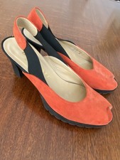 BRUNATE DAMEN PUMPS SANDALE ROT SCHWARZ NEU PLATEAU 2cm ABSATZ 7,5cm  GUMMIBAND