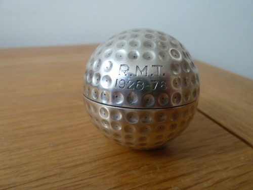 Gerhards gepunzt golfball - gepunzt,