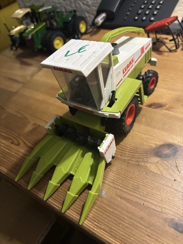 Siku farmer 3855 - 3855, claas
