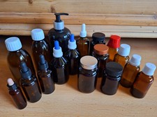 braune Apothekenflaschen* + Gläser* Pipette* Tropfen*