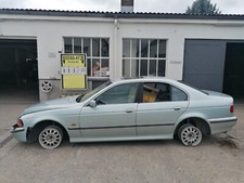 Schlachtfest BMW E39 520l 2,0 24V   Ausschnitt vom Einstieg Nr.111/22