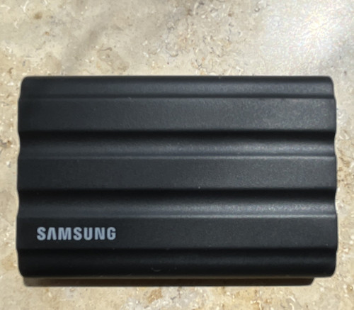 Samsung shield externe ssd - t7,