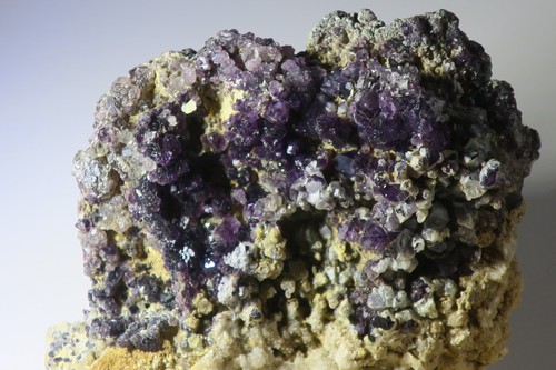 Fluorit hyalit aus dem - fluorit, erongo