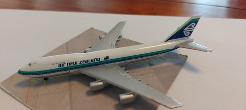Flugzeugmodell boeing 747 - flugzeugmodell,