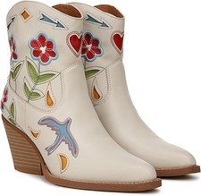 Zodiac Women's Roslyn