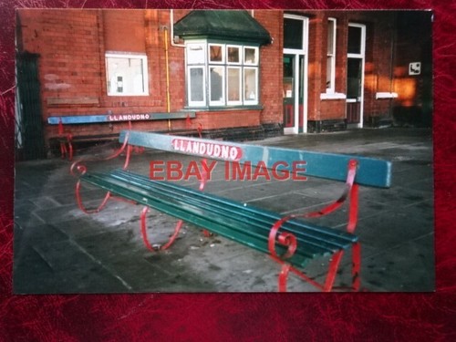 Foto llandudno bahnhof sitz - foto,