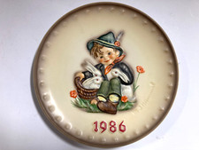 Hummel Goebel Jahresteller Wandteller 1986 groß 19,5cm Hasenvater 279 II. Wahl