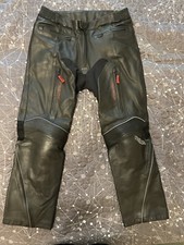 Triumph Motorrad Lederhose, W38 kurz - NEU!