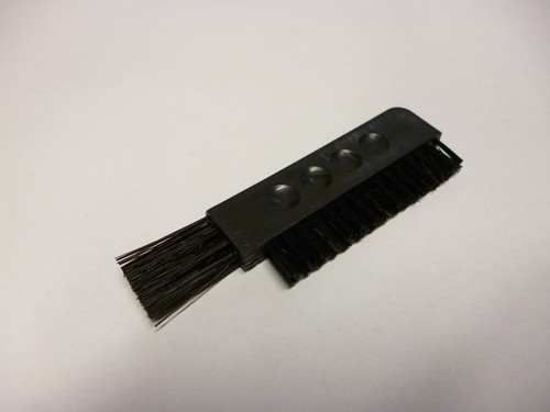 Reinigungsbürste braun - reinigungsbürste, zu