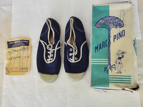 Sehr alte marca - marca, pino
