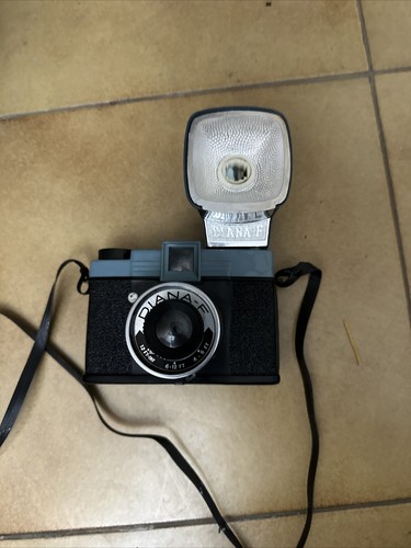 Diana lomography - f+,