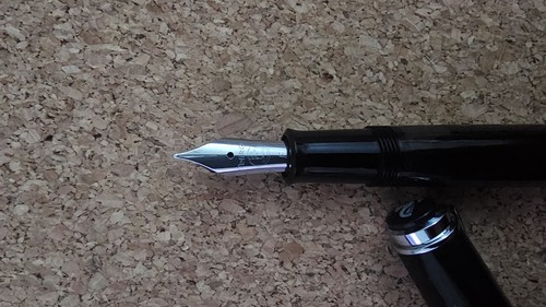 Pelikan m205 füllfederhalter - pelikan,