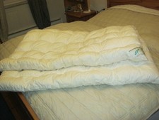 DAUNENSTEPPBETT STEPPBETT BETT