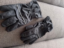 Handschuhe von H&M In Größe