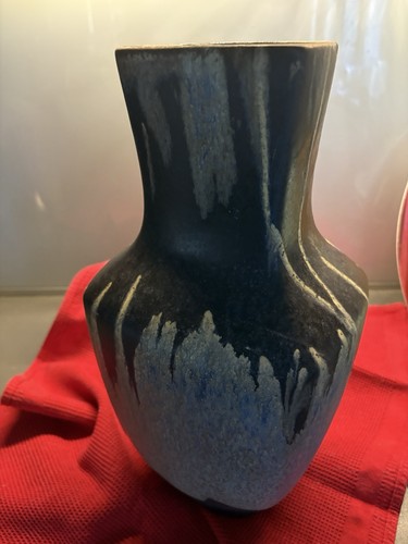 Vase der karlsruher majolika - der,
