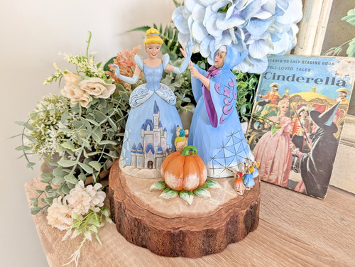 Disney traditions showcase - disney,