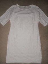 Spitzenkleid von Body