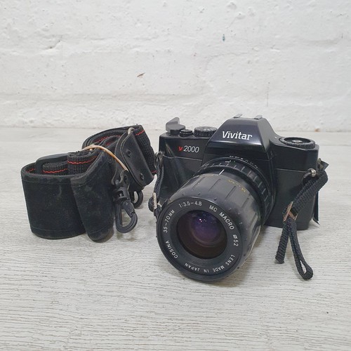 Vivitar v2000