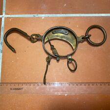 Antike Waage mit Haken -
