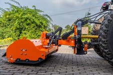 Böschungsmulcher LEOPARD RB 1,4M TALEX Auslegemulcher Gelenkwelle hintenseitlich