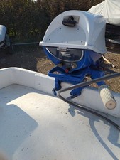 Angelboot mit Trailer (aussenboarder 15 PS Evenrude defekt)