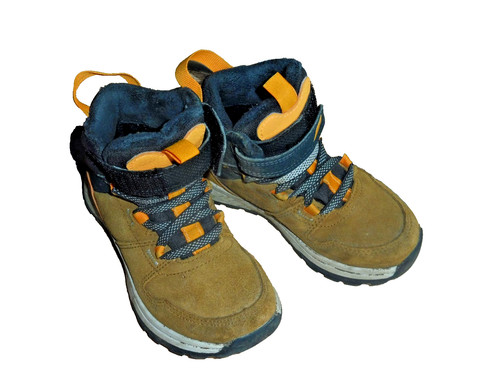 Decathlon boots 26 - decathlon,