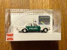 Top: Busch 46861 Mercedes Benz